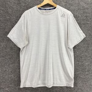 5/$45 Reebok T Shirt Men M Medium Beige Short Sleeve Activewear